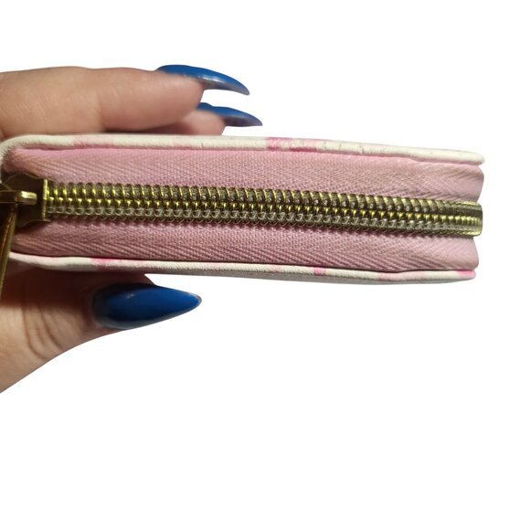 Loungefly Disney Winnie The Pooh Cherry Blossom Mini Zipper Wallet - Picture 6 of 6